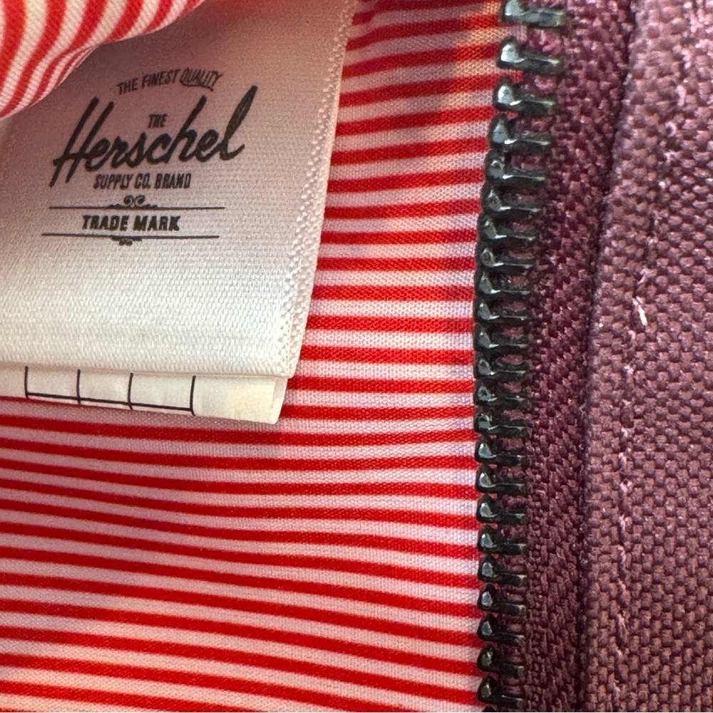Herschel Supply Co. Classic Hip Pack-Fanny Pack-Waist Bag-Maroon-Zip-Buckle - Picture 10 of 11